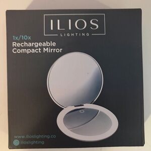 Ilios Lighting recharable compact mirror